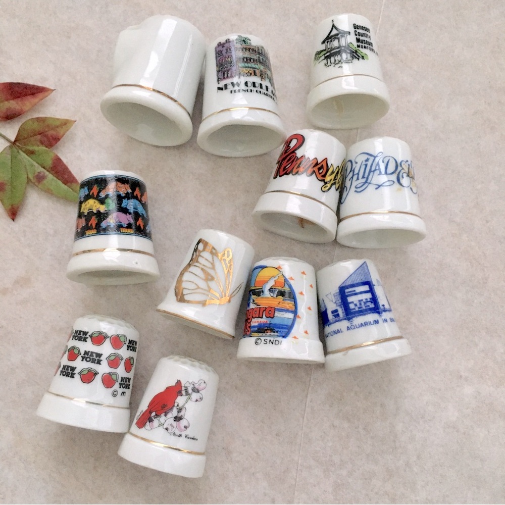 Vintage Bundle 11 Ceramic Thimbles Collectibles Variety of Cities